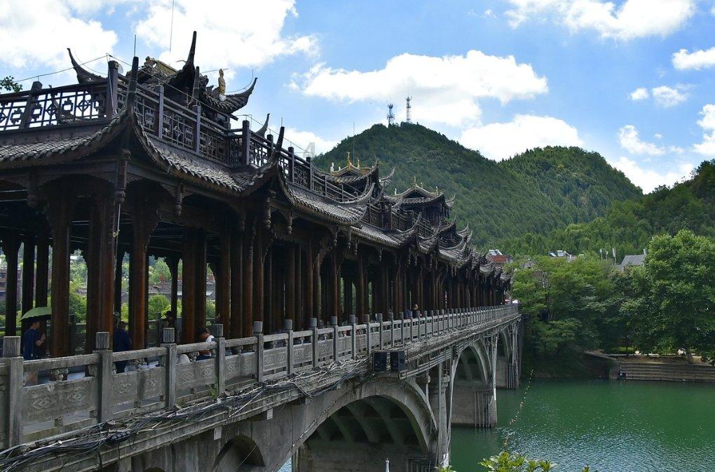 探寻未知世界,尽在现在氙气灯一套改装是单个的买还是用精刚套装好?蜗牛问答平台